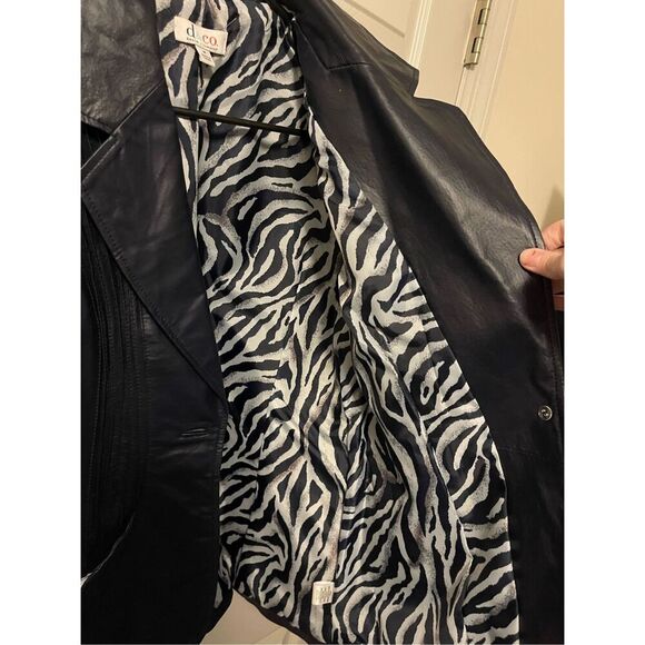 Denim & Co‎ Women's Navy Leather Jacket Medium Button Front Casual - Picture 3 of 7